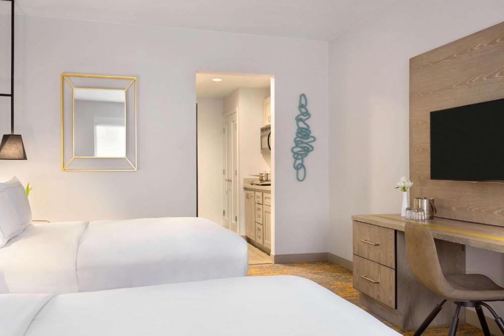 DoubleTree by Hilton Campbell - Pruneyard Plaza Imagen 33